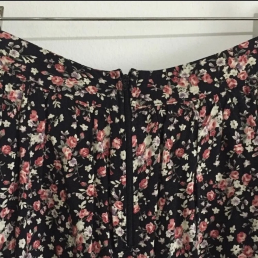 Nordstrom | Soprano Floral💐Skirt - Picture 4 of 4